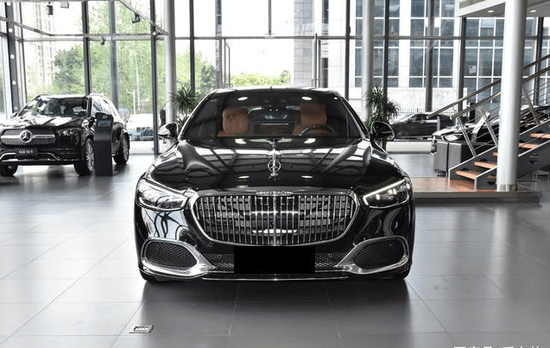 2022款奔驰迈巴赫S480报价后排空间大