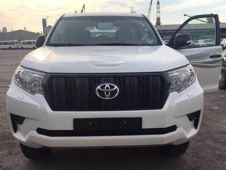 18款丰田霸道2700备受媒体和消费者好评