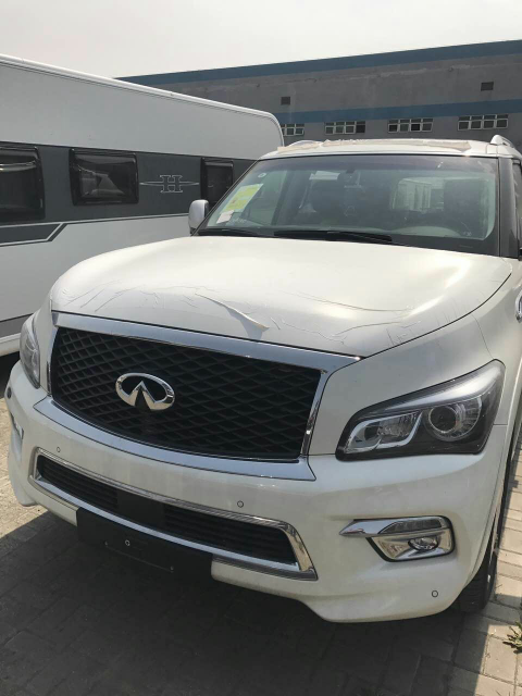 17款英菲尼迪QX80中东津港现车限时优惠