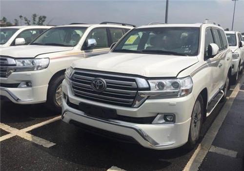 18款丰田酷路泽4000 中东版改装方案详情