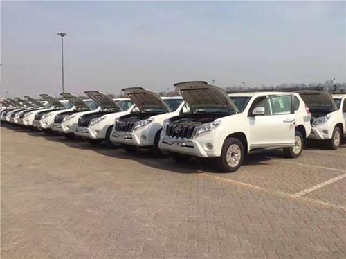 中东版丰田霸道2700圣诞狂欢价34万