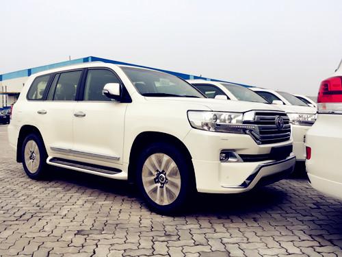 17款丰田酷路泽5700中东版促销降价钜惠