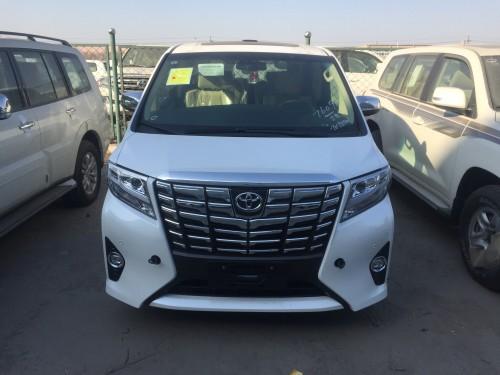 新款丰田埃尔法到店天津港限时优惠中