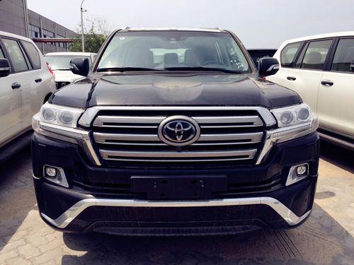 18款陆地巡洋舰5700中东年底火爆销售中