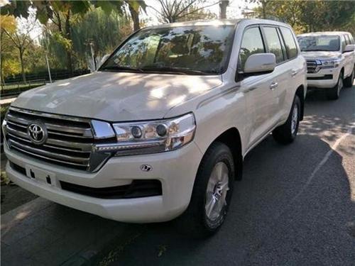 丰田酷路泽4000现车豪气降价惠行不尽