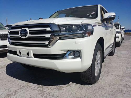 全球销量之巅丐酷2017款丰田酷路泽4000