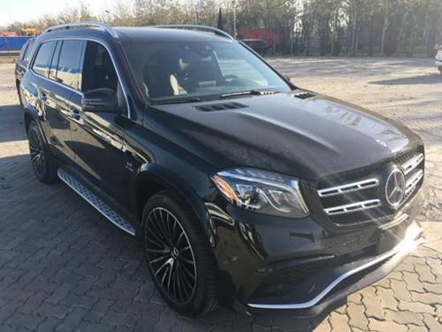 17款奔驰GLS63AMG加规现车当日提