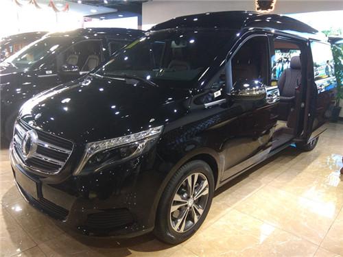 奔驰V260L特惠六座商务vclass私人订制款