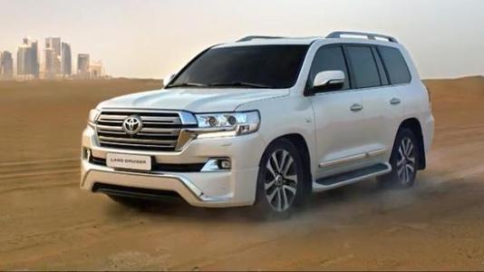 18款酷路泽4000现车节日福利优惠3万分期