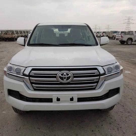 18款酷路泽4000新款上市优惠报价58万起