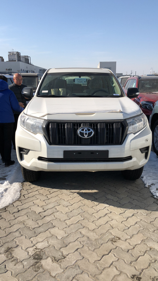18款丰田霸道2700全系中东版港口特卖