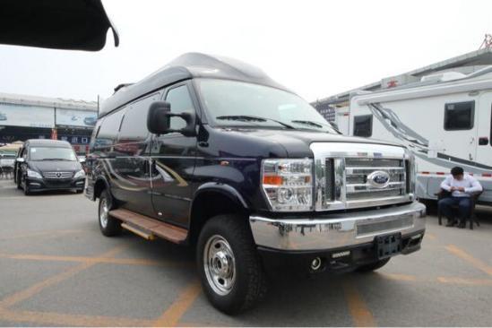 2018款福特e350商界精英的尊享座驾