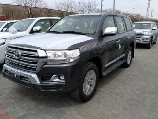 2018款丰田酷路泽4600 上天入地不是梦