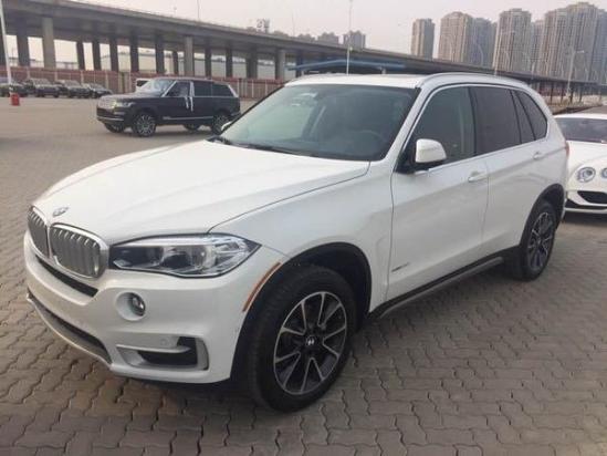 2017款宝马X5最高优惠达5万 驾驭伴君行