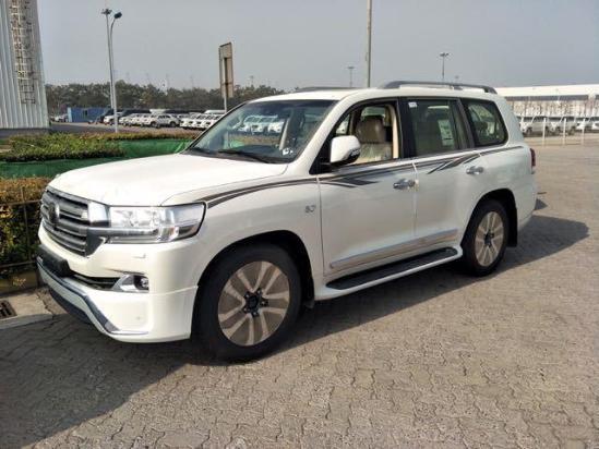 17款丰田酷路泽5700GXR年末最佳买车时机