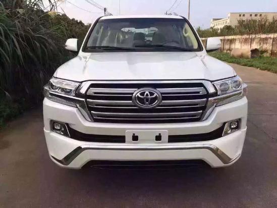 17款丰田酷路泽4600港口现车限时享优惠