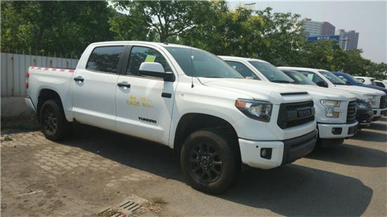 2017款丰田坦途5700绅士皮卡活动进行中