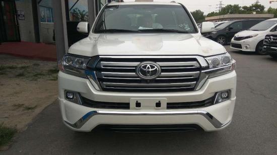 丰田酷路泽4000现车当天提元旦诚意放价