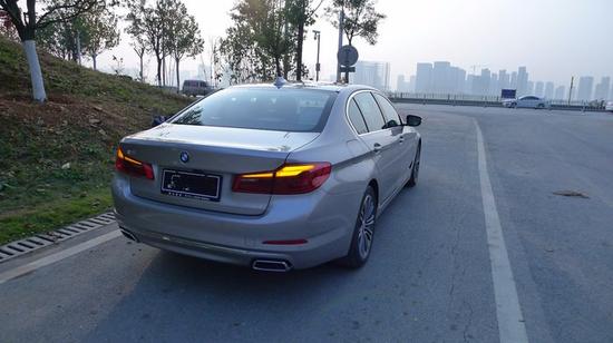 2018款宝马530M 5系运动套装优惠1到2万
