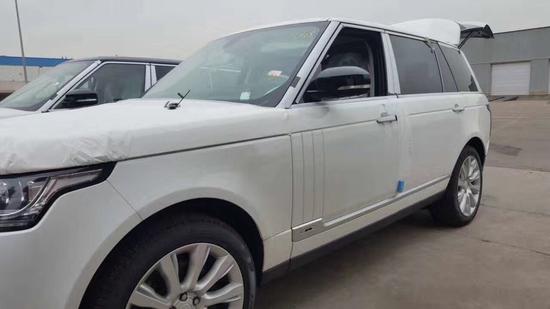 17款路虎揽胜行政3.0T现车特惠直击降价