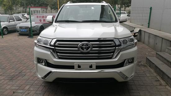 17款中东版丰田兰德酷路泽4000越野巅峰