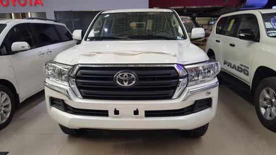 18款中东丰田酷路泽4000开出去倍儿有面