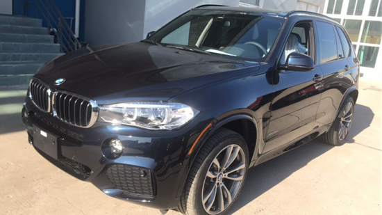 18款宝马X5 3.0TM运动大豪华包新车到店