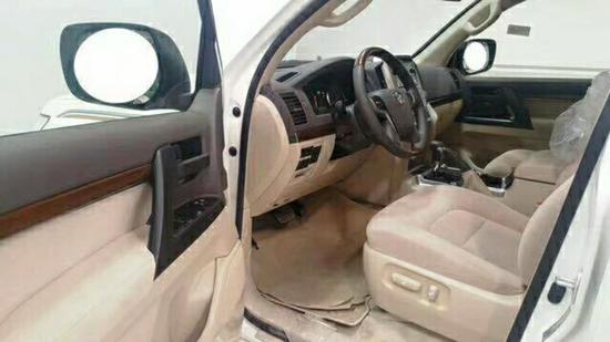 18款丰田酷路泽4000 展厅现车优惠促销