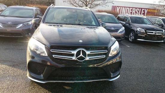 2017款奔驰GLE400 顶配越野降价6.5万惠