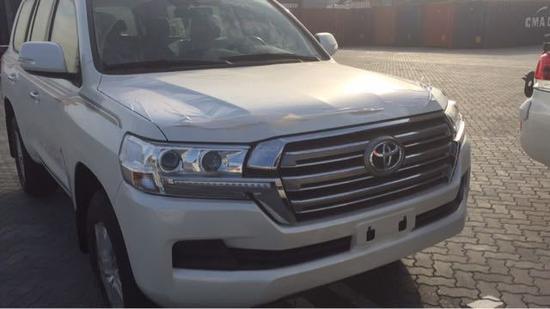 18款丰田酷路泽4000八气外挂版超值特价