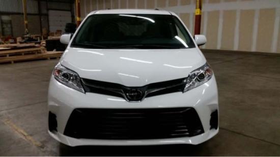 18款丰田塞纳现车全新官方报价最新行情