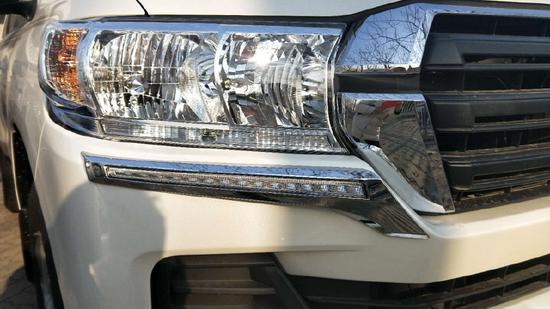 18款丰田兰德酷路泽4000天津港配置详解