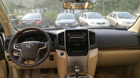 2017款中东版酷路泽4000有惊爆价等着你