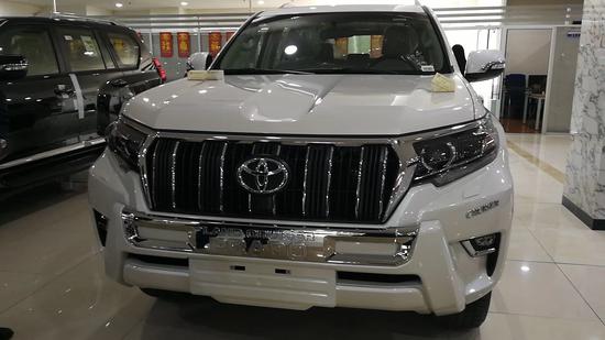 18款丰田酷路泽4000天津港现车底价热销