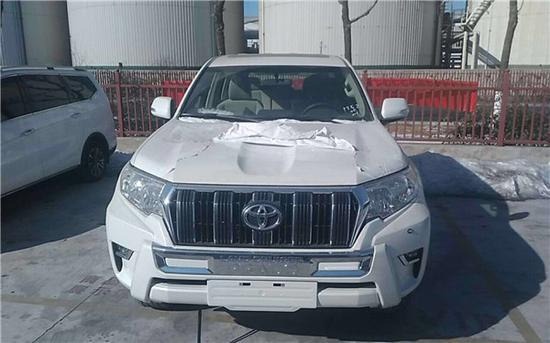 18款霸道4000天窗丐版钜惠促销最新报价