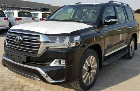18款丰田酷路泽5700顶配限量版港口现车