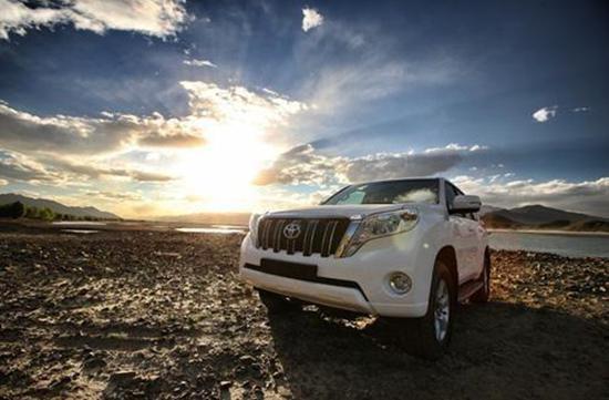 最新款进口霸道2700中东版 天津港低价