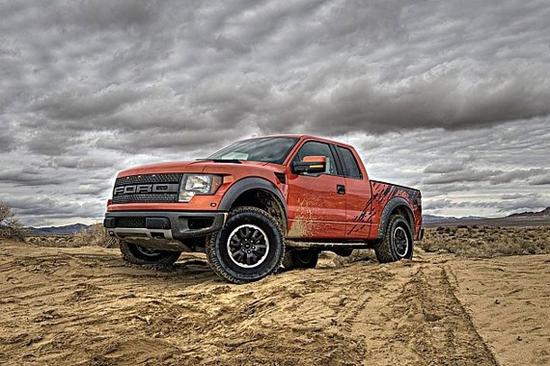 2017款福特猛禽F150 多功能皮卡大气风范