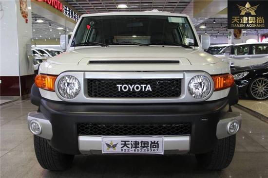 丰田FJ酷路泽稀缺越野新年惠促安全舒适