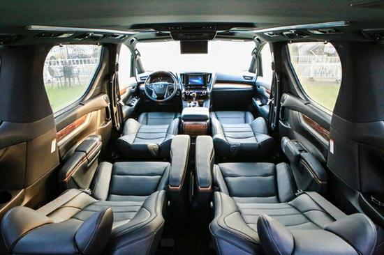 平行进口2018款丰田埃尔法白色车资讯