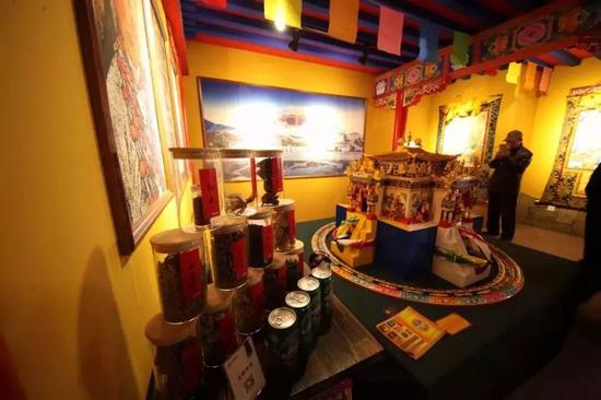 【网络媒体走转改】天津有个文化馆,能看56个