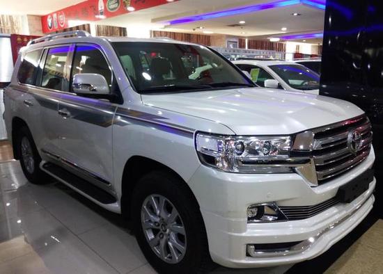 18款丰田酷路泽4000元旦特惠豪情放送