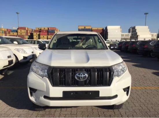 2018款丰田霸道2700中东版现车报价配置