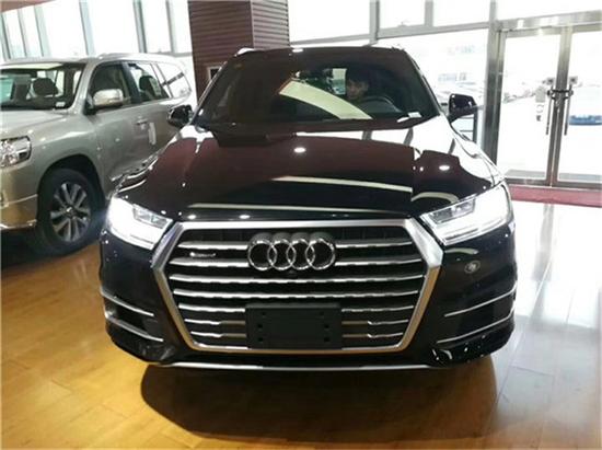 奥迪Q7科技感爆表 智享品质迎圣诞九折