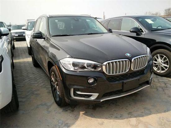 18款宝马X5动感时尚  3.0T直击最低价