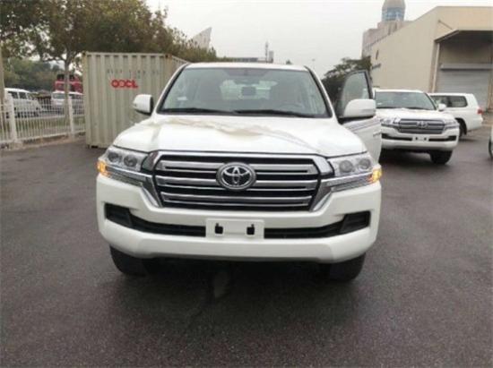 丰田酷路泽4000优惠报价 现购车享好礼