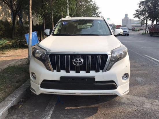 2017款丰田霸道2700中东版现车特价促销