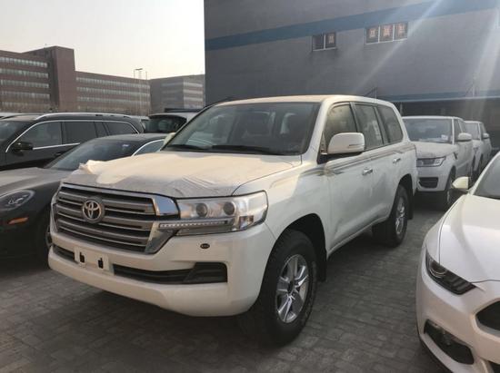 丰田陆巡4000年前大甩卖劲爆寻酷路泽