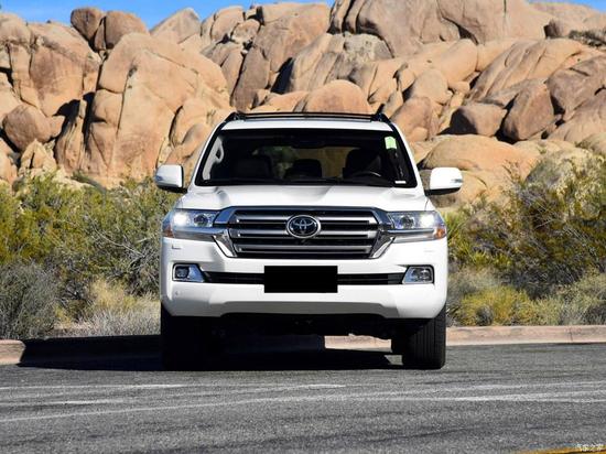 18款丰田酷路泽4000中东版陆巡现车疯抢