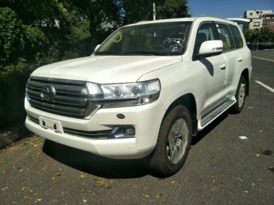 17款丰田酷路泽5700 王者陆巡强劲动力